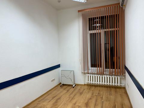 комерційна за адресою Святослава Караванського вул. (Жуковського), 13