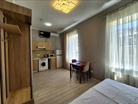 квартира по адресу Александровский проспект, 5