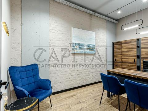 коммерческая по адресу Голосеевская ул., 13