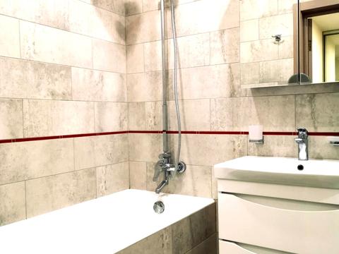 квартира за адресою Андрія Аболмасова вул. (Панельна), 6