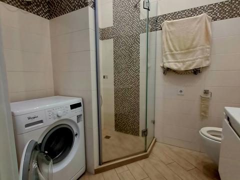 квартира по адресу Французский бульв., 26/1