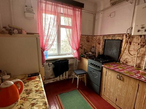 квартира за адресою Академіка Грушевського вул., 5