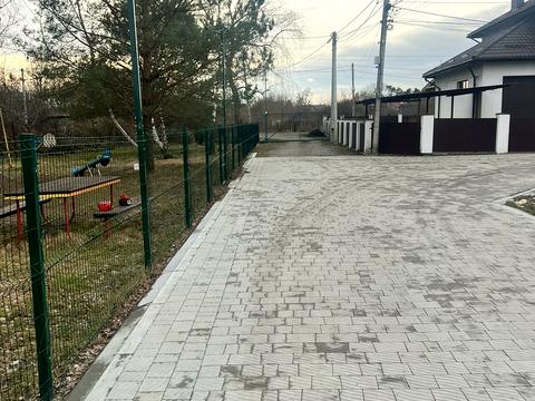 будинок за адресою Весняна