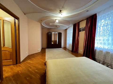 квартира за адресою Зодчих вул., 34