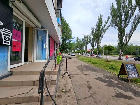 коммерческая по адресу Проспект Металургів, 23/1