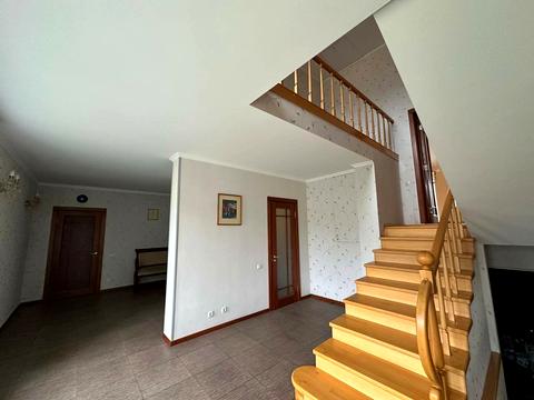 будинок за адресою Дзержинского, 8