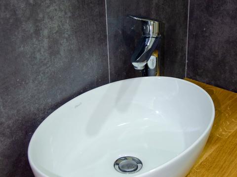 комерційна за адресою Охтирський пров., 7