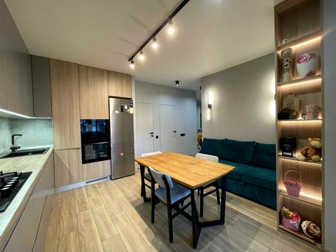 квартира за адресою Богдана Ступки пров., 3
