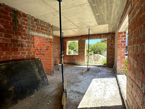 будинок за адресою Шкільна вул., 10