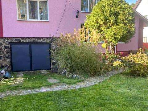 будинок за адресою Українська вул.