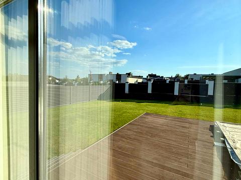 будинок за адресою Дачна