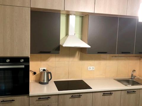 квартира за адресою Любомира Гузара просп. (Космонавта Комарова), 46-Б