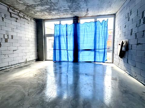 комерційна за адресою Митрополита Шептицького вул., 25