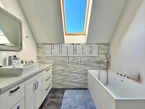 будинок за адресою Вишеньківська вул., 1