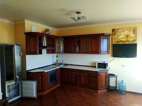 квартира по адресу Александра Мишуги ул., 8