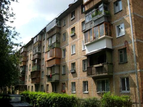 кімната за адресою Голосіївський просп. (40-річчя Жовтня), 122