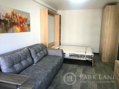 квартира за адресою Світлицького вул., 30/20