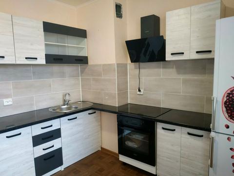 квартира по адресу Миколи Хвильового ул., 1