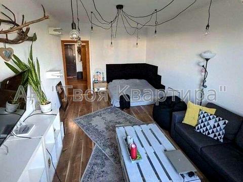 квартира за адресою Воскресенська вул., 12-В