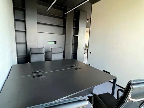 коммерческая по адресу Жилянская ул., 68