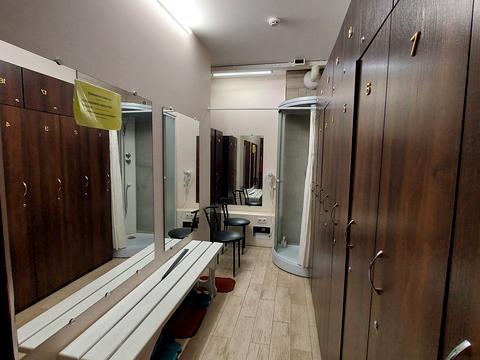 комерційна за адресою Вартових Неба вул. (Тобольська), 49