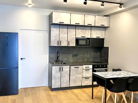 квартира за адресою Михайла Максимовича вул. (Онуфрія Трутенка), 28-Б