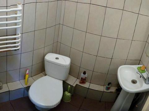 комерційна за адресою Кирила Трильовського вул., 23