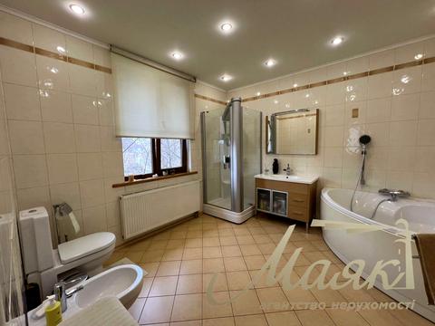 будинок за адресою миколи леонтовича