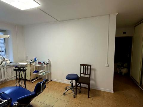комерційна за адресою Петра Панча вул., 13