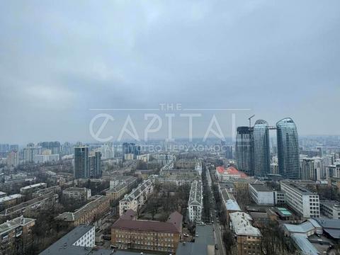 комерційна за адресою Євгена Коновальця вул. (Щорса), 44-А