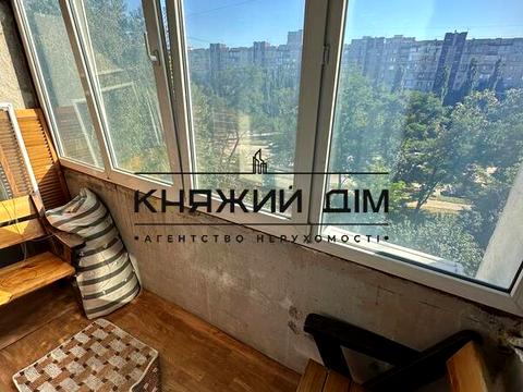 квартира за адресою Європейського Союзу просп. (Правди), 64