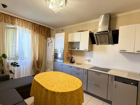квартира за адресою Василя Порика просп., 7-А