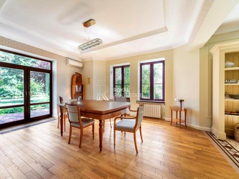 будинок за адресою Заповідна