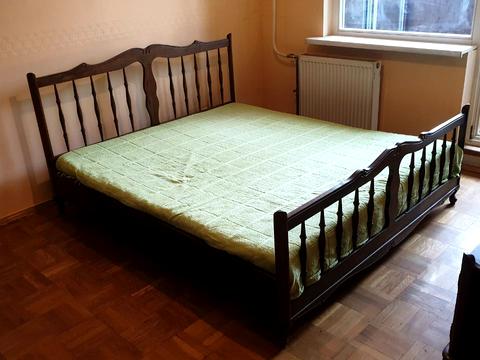 квартира за адресою Каштанова вул., 12-А