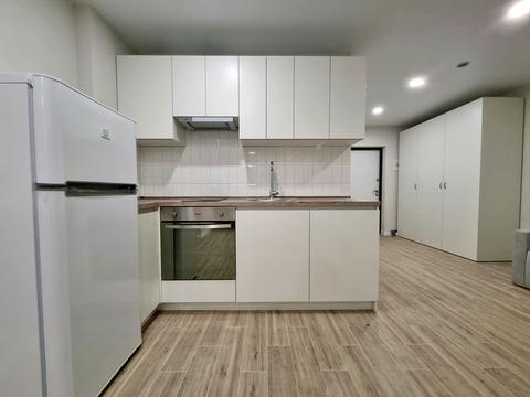 квартира за адресою Академіка Булаховського вул., 2