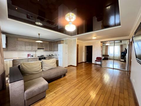 квартира за адресою Чорновола вул., 128А