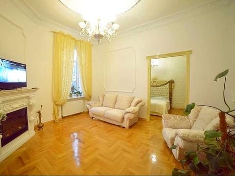 квартира за адресою Миколи Гоголя вул., 12