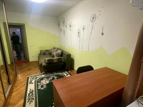 кімната за адресою Наукова вул., 96