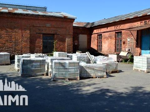 комерційна за адресою Залізничний пров., 7