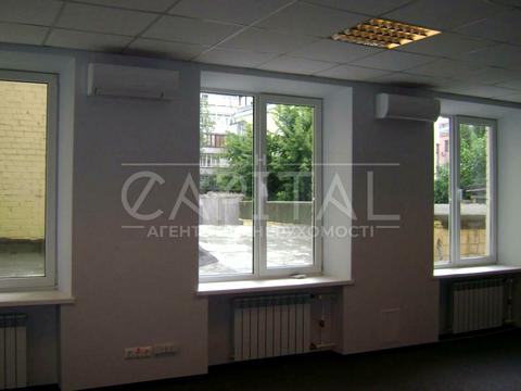 коммерческая по адресу Бехтеревский пер., 4-В