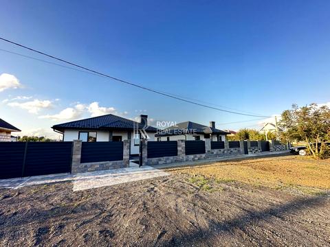 будинок за адресою Веселкова