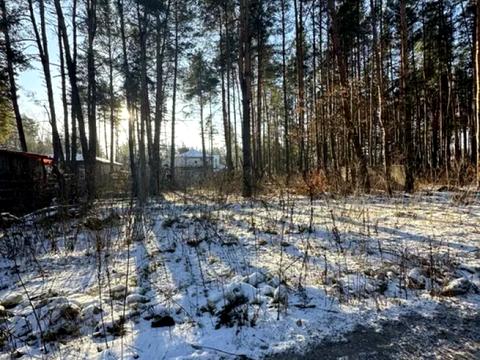 ділянка за адресою Садова вул., 1