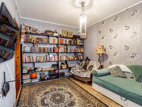 квартира за адресою Анни Ахматової вул., 16-В