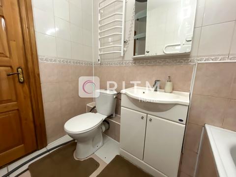 квартира за адресою Привокзальна вул., 13а