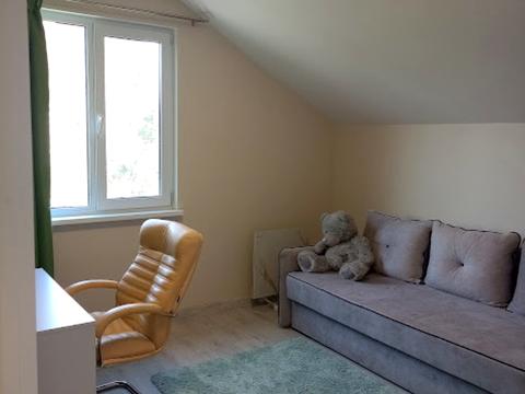 будинок за адресою Богатирська вул., 42