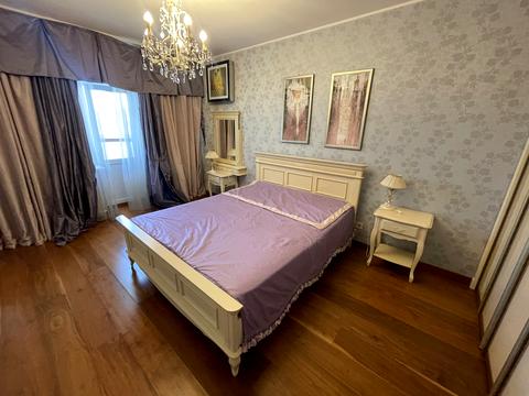 квартира за адресою Феодосійська вул., 10