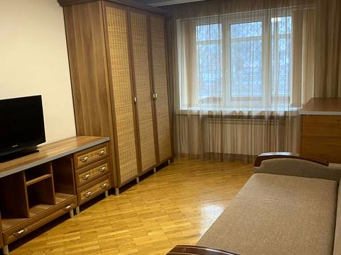 квартира по адресу Героев Крут бульв. (Героїв Сталінграду), 9-А