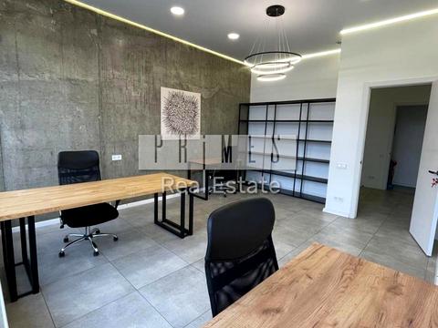 комерційна за адресою Кловський узвіз, 7a