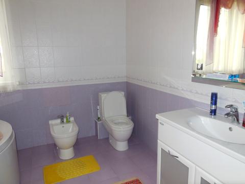 будинок за адресою Світанкова