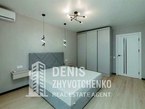 квартира по адресу Михаила Максимовича ул. (Трутенко Онуфрия), 24-В